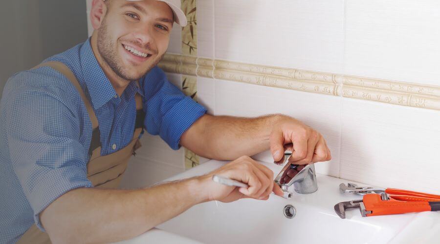 Professional clogged drains services in McCall Creek, MS